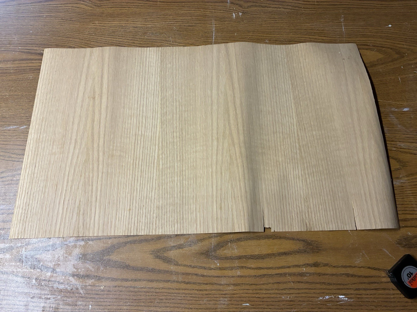 Red Oak Wood Veneer Remnant, Paper backed Sheet 16 In x 27 In 0.5 Mm (1/64)Thick