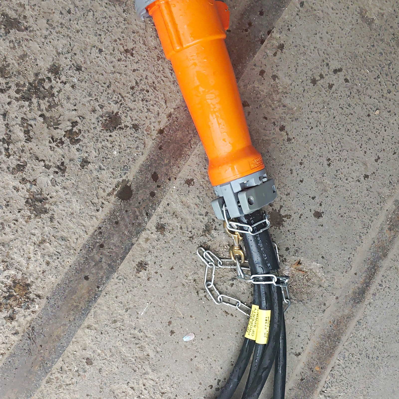 Hubbell 4100C12W Heavy Duty Type B Electrical Plug 100A 125/250VAC Orange