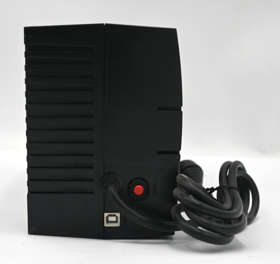 CYBERPOWER BR1000ELCD BRICS LCD SERIES LINE-INTERACTIVE UPS