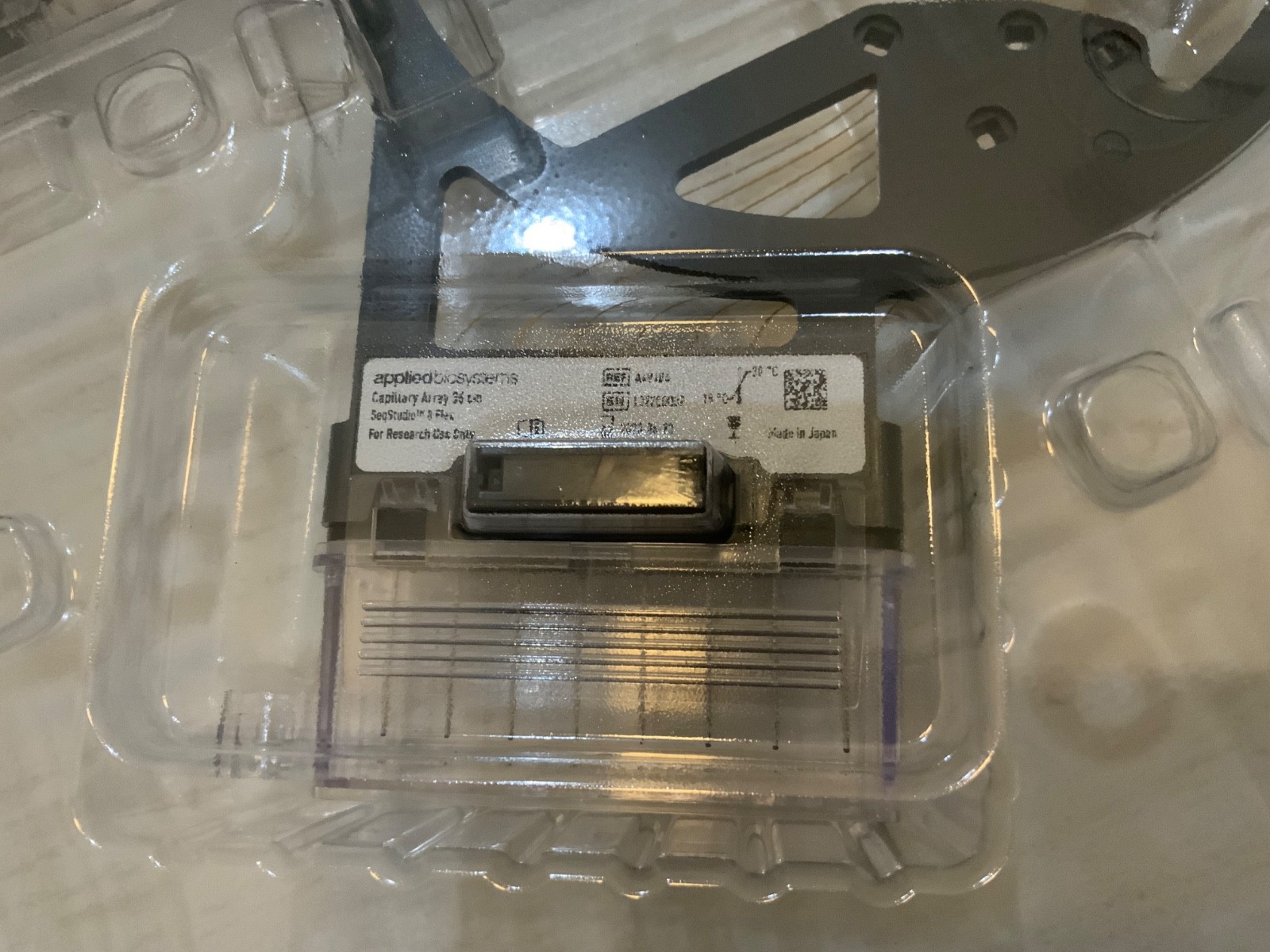 Applied Biosystems SeqStudio Flex Genetic Analyzer 8-Capillary Array, 36 cm