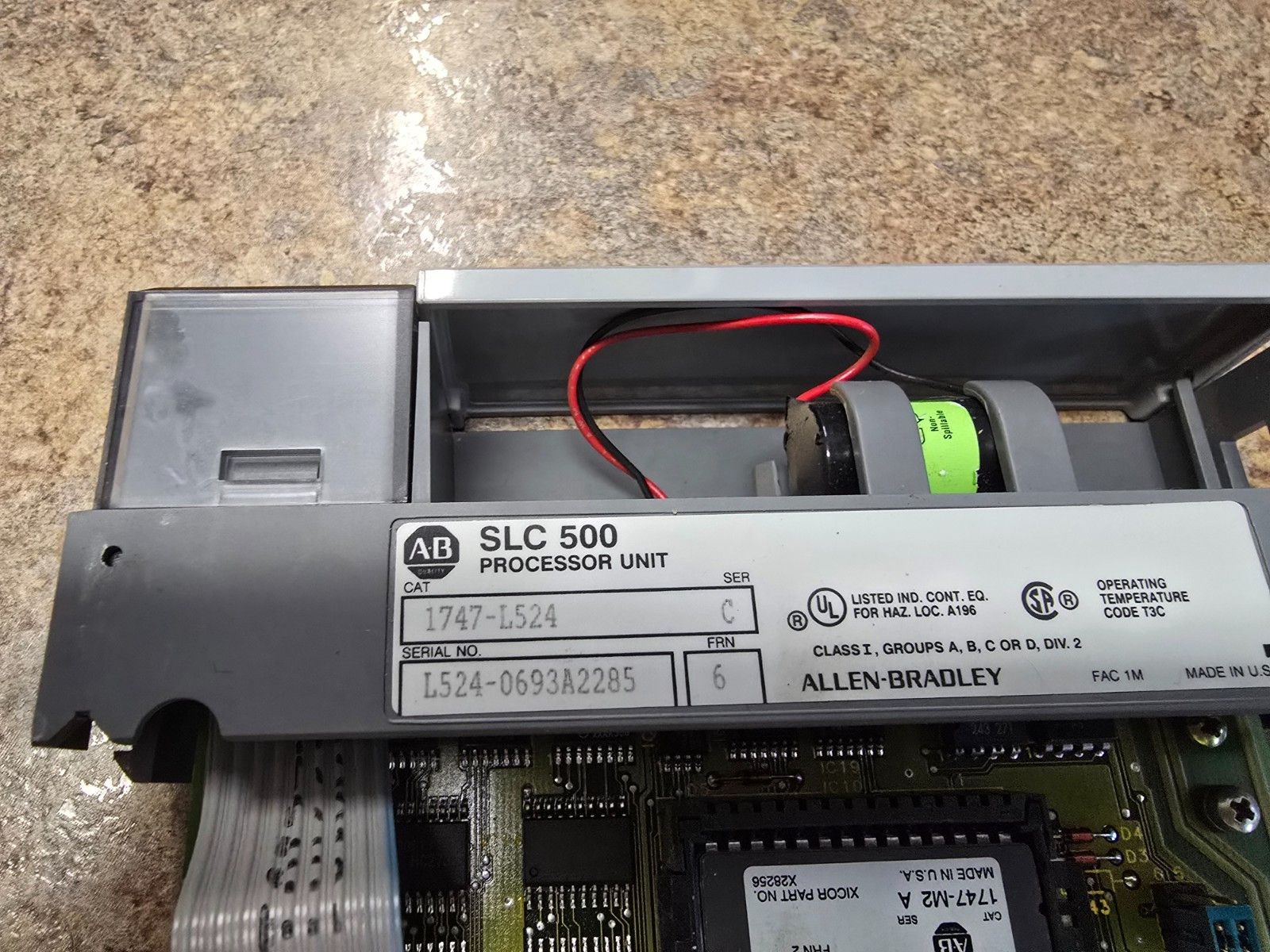 ALLEN-BRADLEY SLC500 PROCESSOR UNIT 1747-L524 SER. C KEYLESS