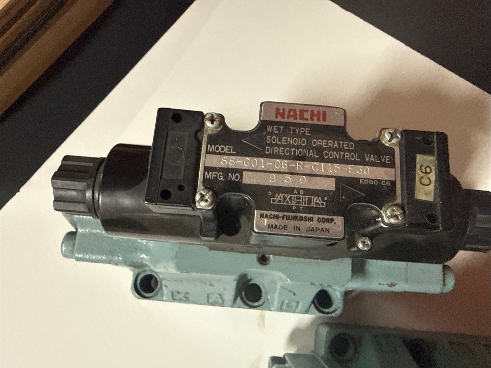 Nachi Hydraulic Directional Solenoid Valve 24VDC D08 Lot ESD – G03 G01 G06