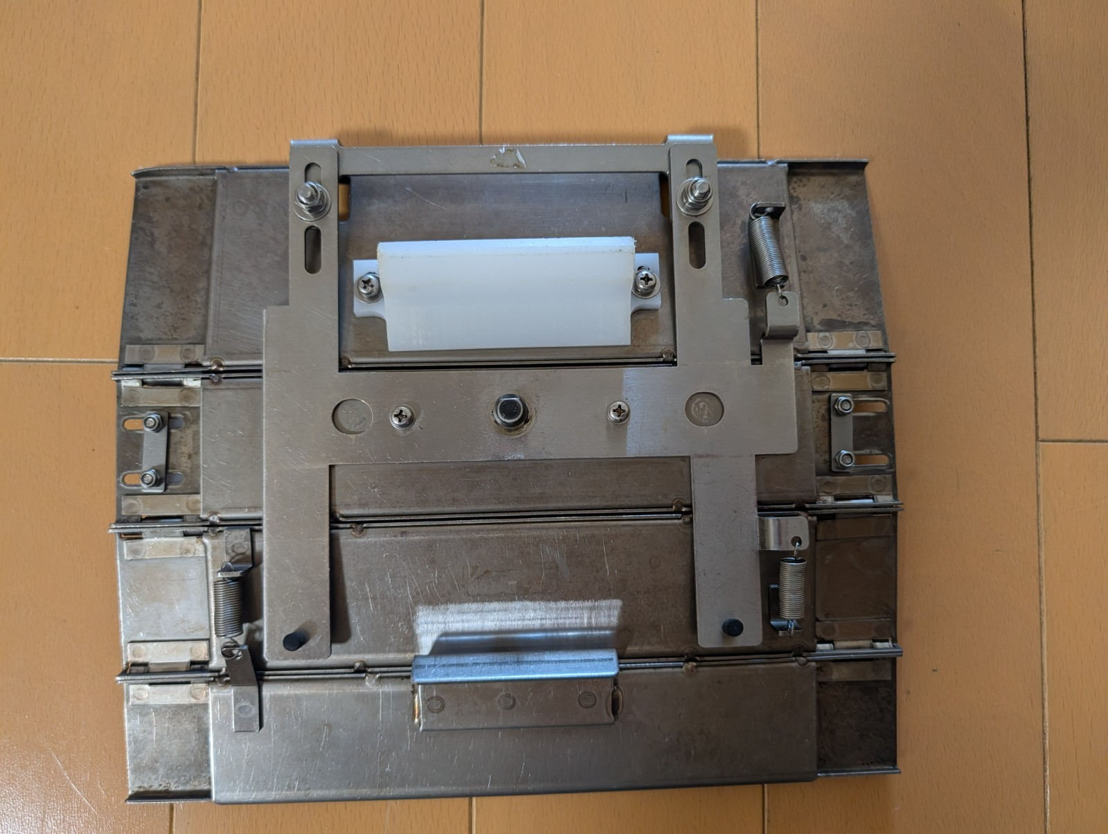SUZUMO SVR-NNV Thick Sushi Roll Unit Futomaki (18.1 in) Sushi Machine Parts