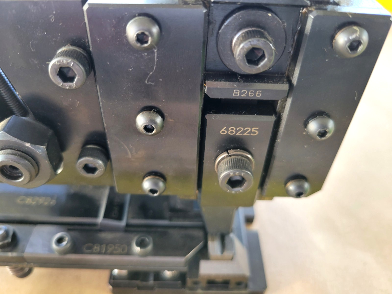 JST NFG. CO. MODEL CMKS-L SPUD-002T -PO5 APPLICATOR
