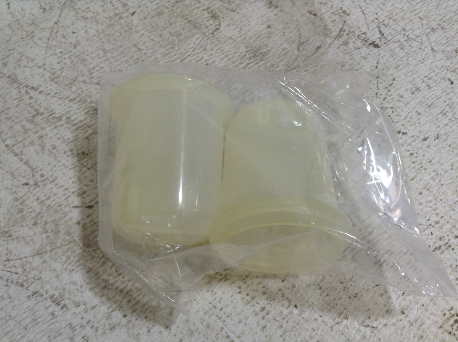 Daedong Kioti T4240-43134 Filter Pot T424043134 Bag of 2 New (TSC)