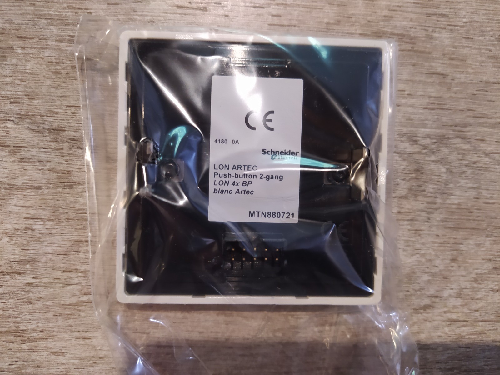 SCHNEIDER ELECTRIC LON ARTEC PUSH-BUTTON 2-GANG MTN880721 [NEW]
