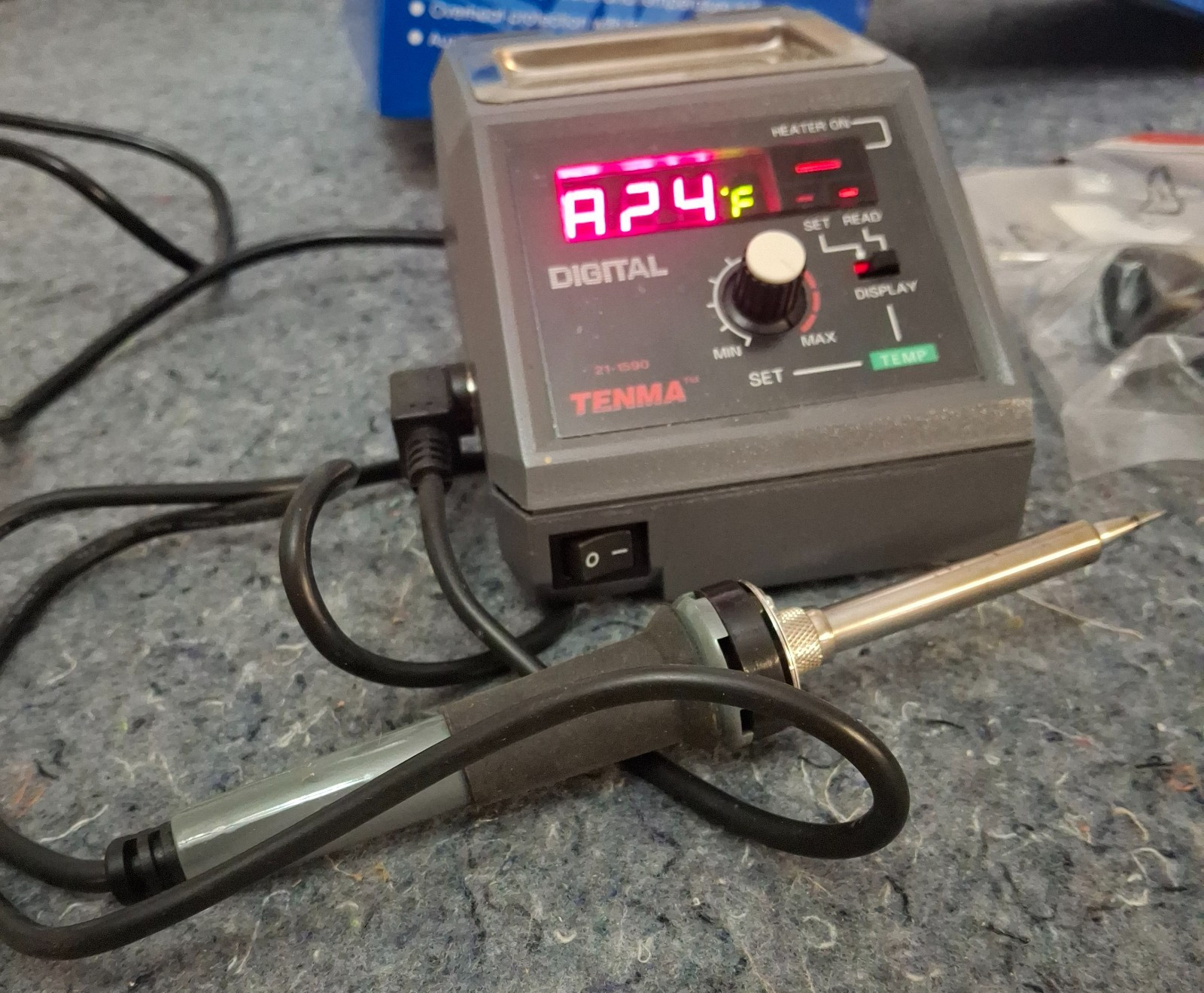 Tenma Temperature Controlled Soldering Station 21-1590 Digital / Extra Tips