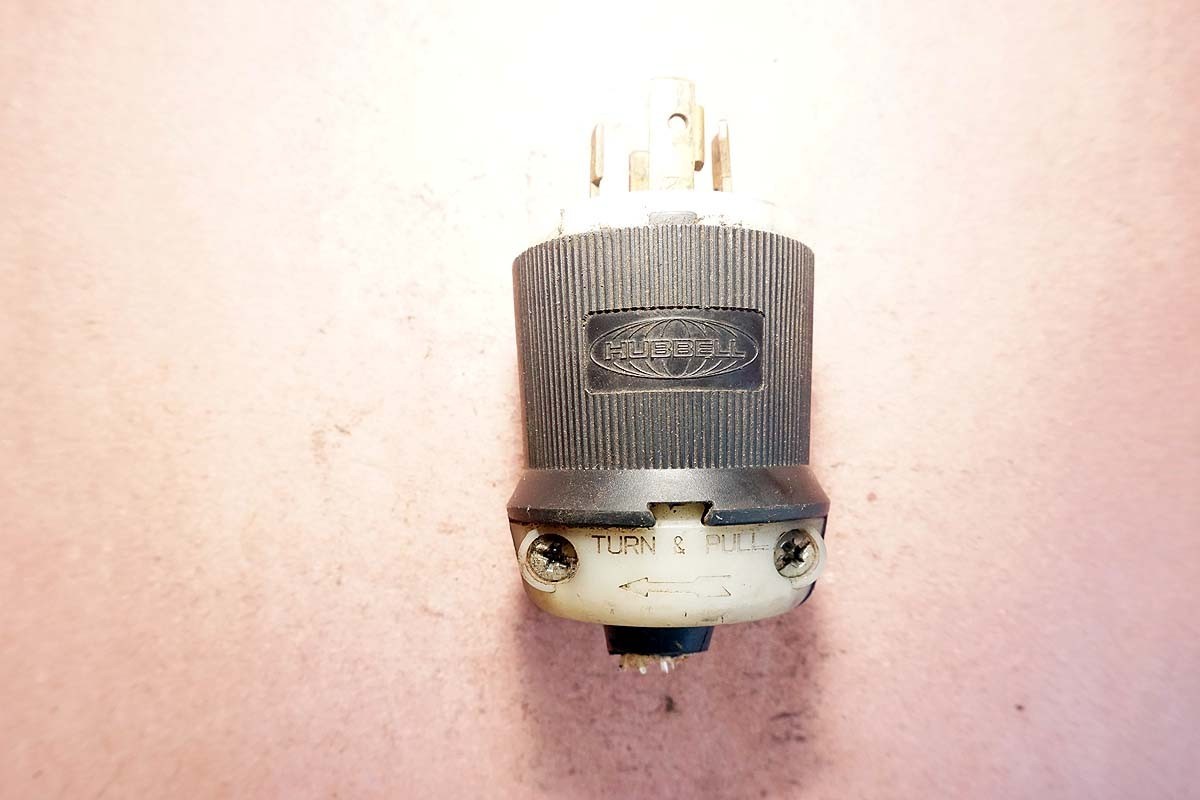 Hubbell HBL2731 30 Amp 480 VAC Plug