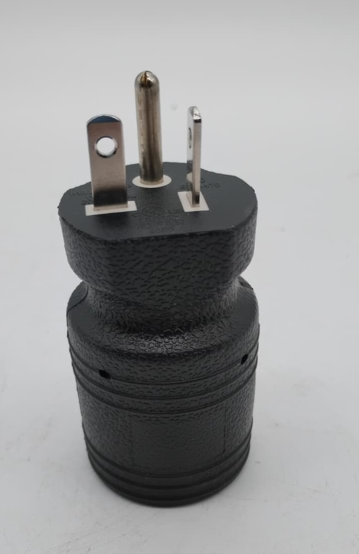 Conntek 30114 Locking Adapter 20A 125V NEMA 5-20P Male to L5-20R Female