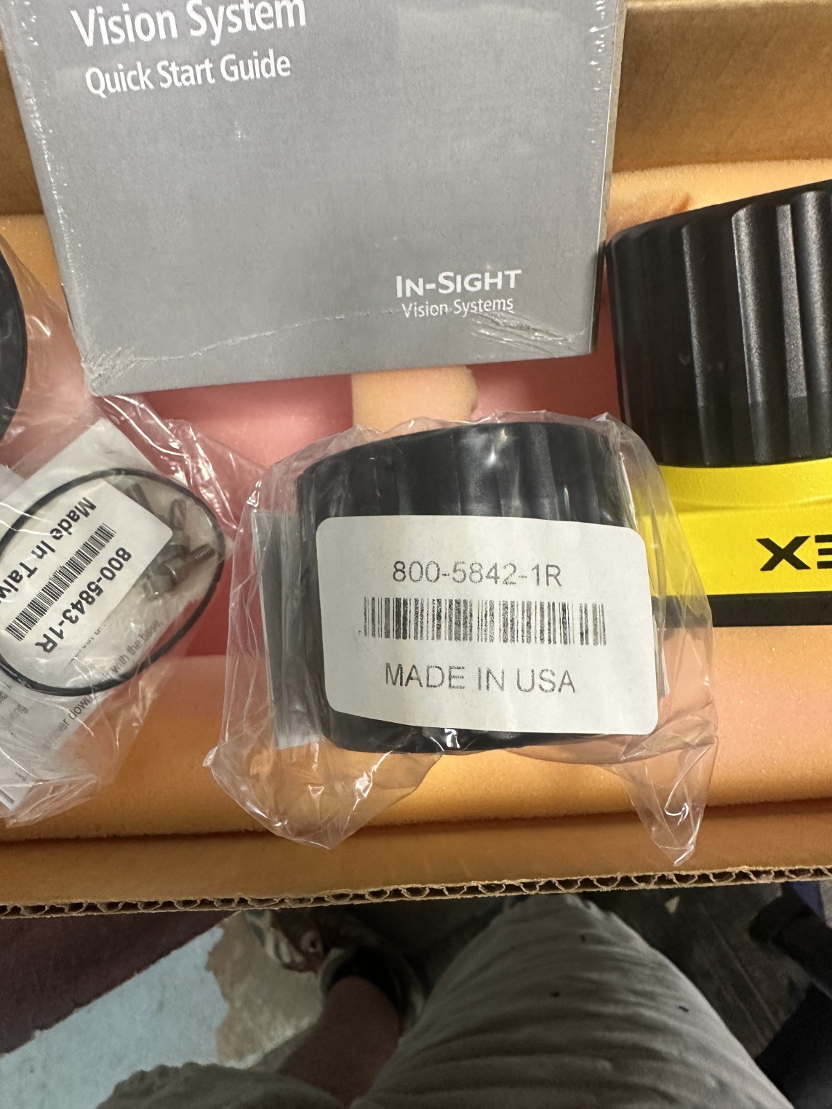Cognex 825-0221-1R K Machine Vision with Lens, Shipped Priority