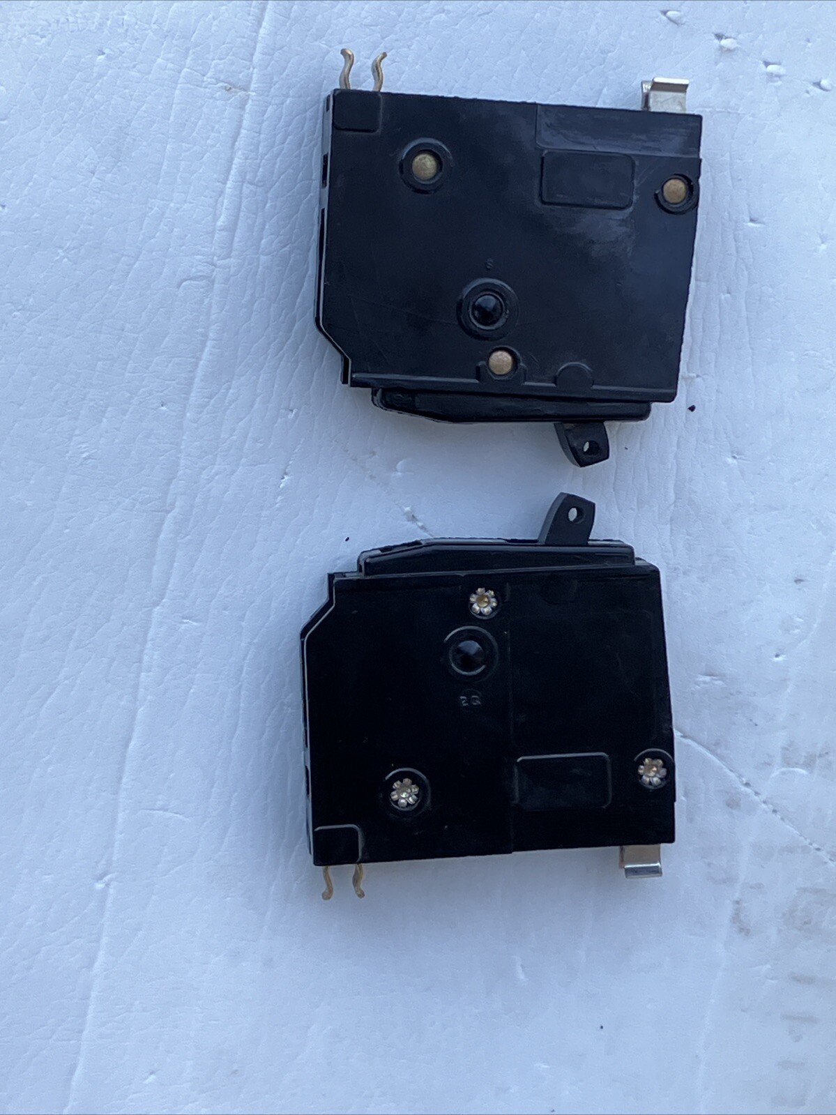 Lot of Two (2x) Square D QO120 20A 1P QO Black Face FREE SHIP!!