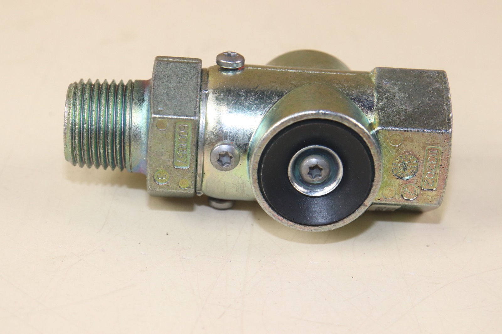 Bendix Quick Release Valve 745-800333 800333 Made in Mexico New Old Stock