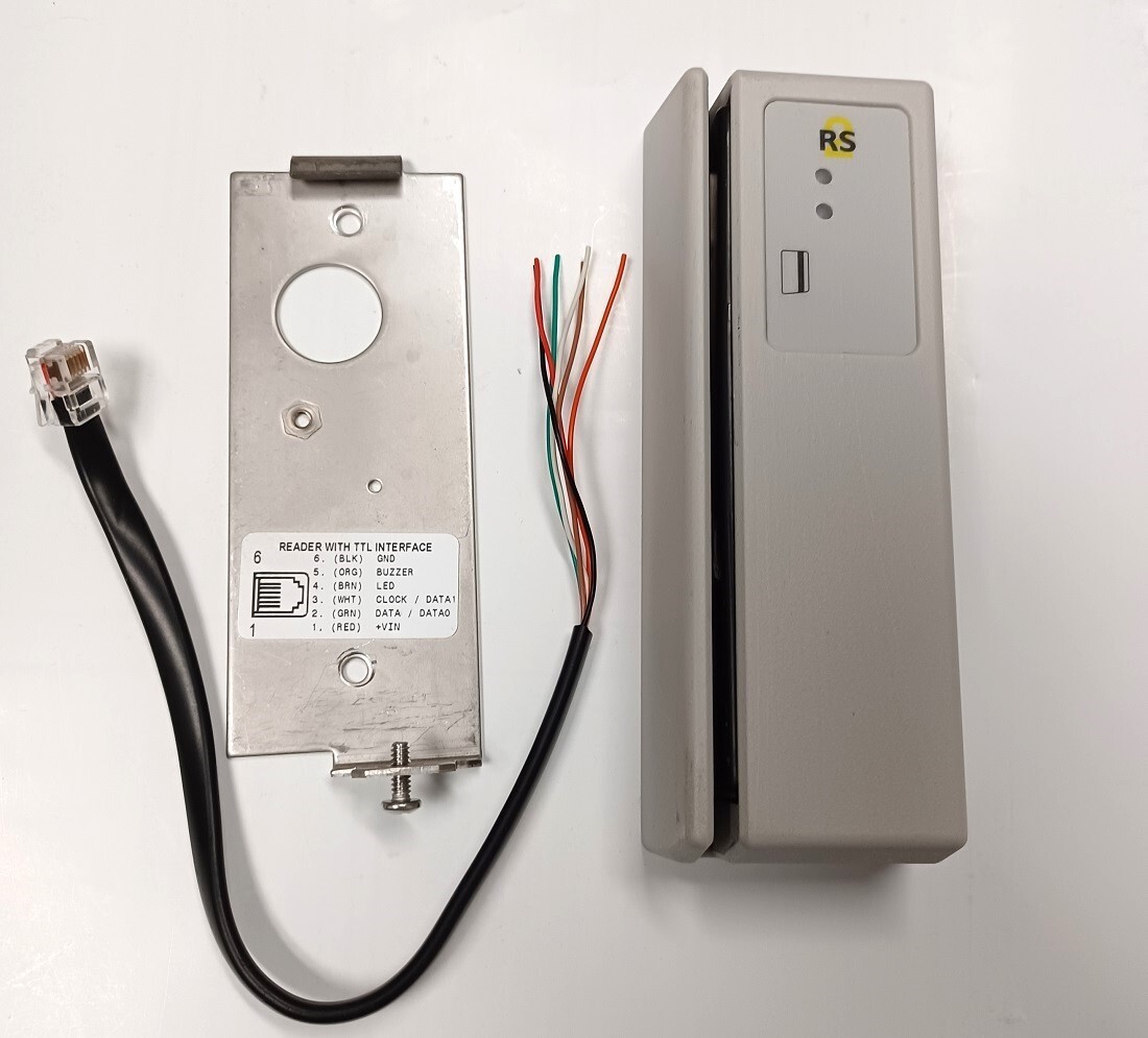 Mercury Security MR10 Magnetic Stripe Card Reader, 12VDC 50mA, Beige, Used.