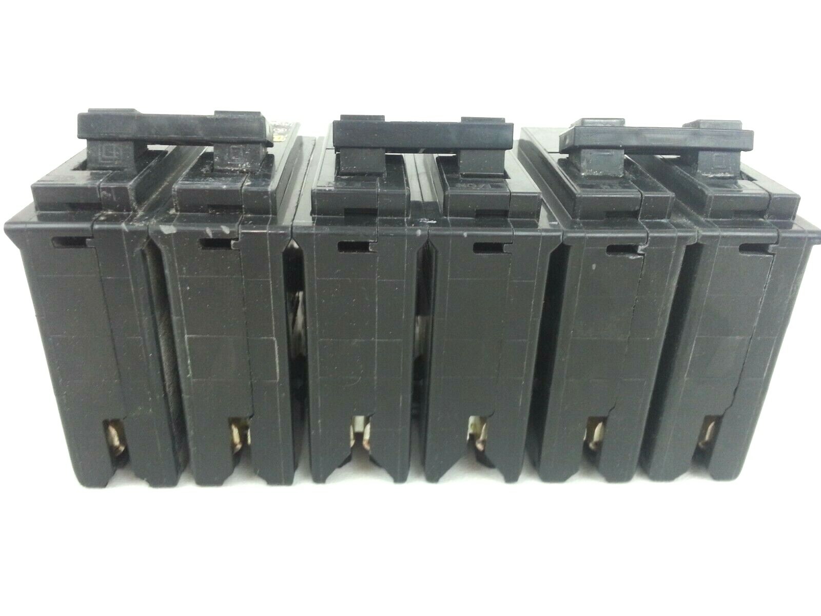 Lot of 3 – HOM240 & HOM230 Square D Assorted Circuit Breakers – Next Day Option