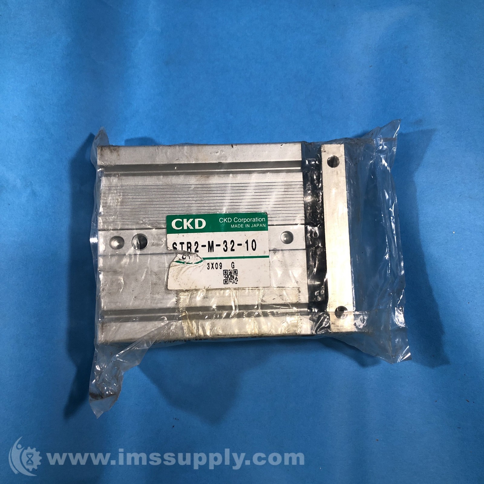 CKD STR2-M-32-10 Pneumatic Guided Slide Cylinder FNFP