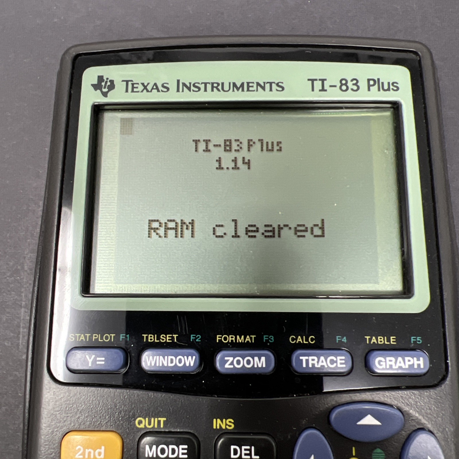 TEXAS INSTRUMENTS TI-83 PLUS Graphic Calculator w/cover – Tested and working