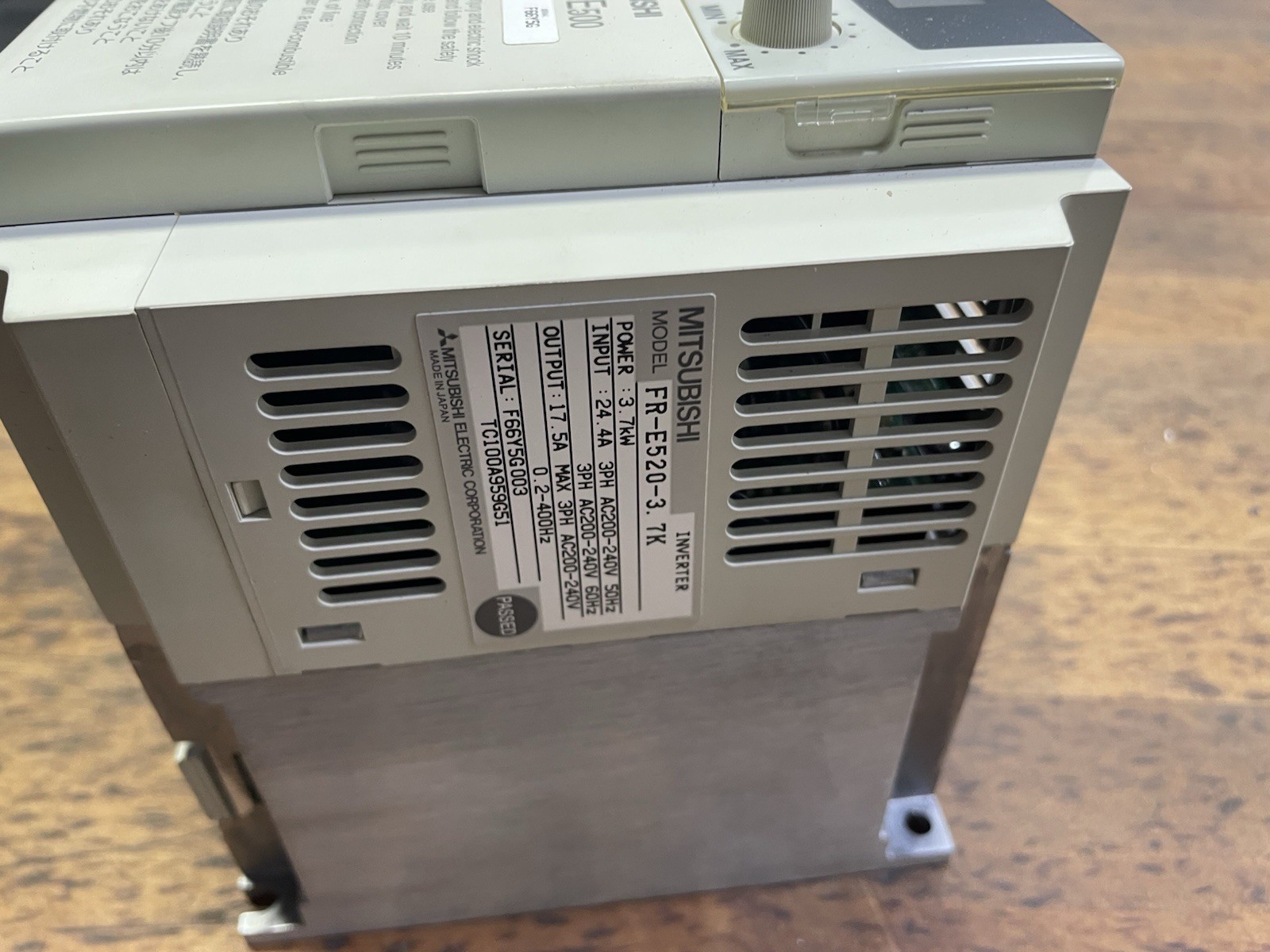 Mitsubishi FR-E520-3.7K FREQROL-E500 3.7kW 5HP 200-240V VFD Inverter Drive