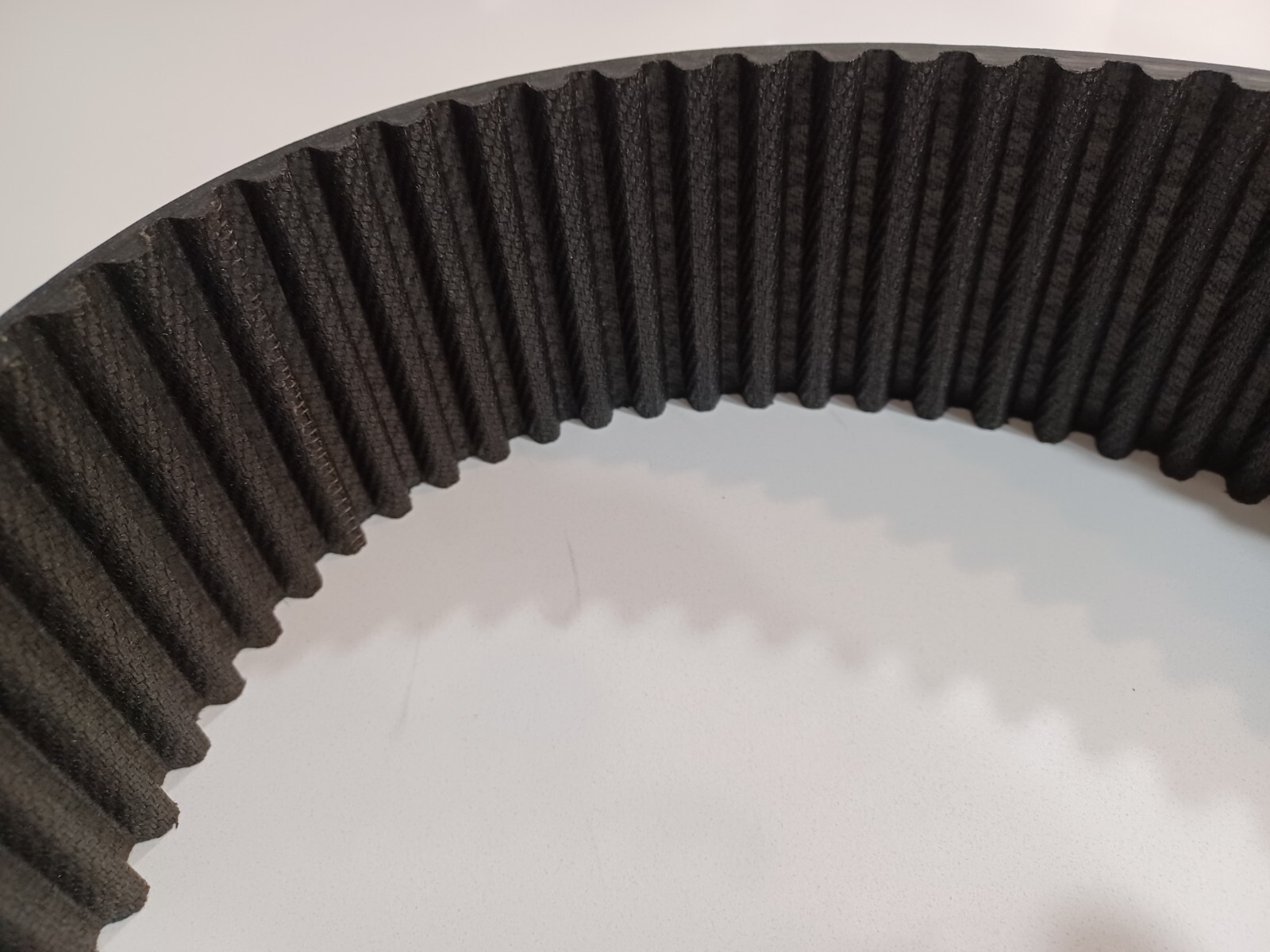 GATES POWERGRIP BELT GT4 1400-14MGT-85 BLOWER- SUPERCHARGER BELT. Free shipping.