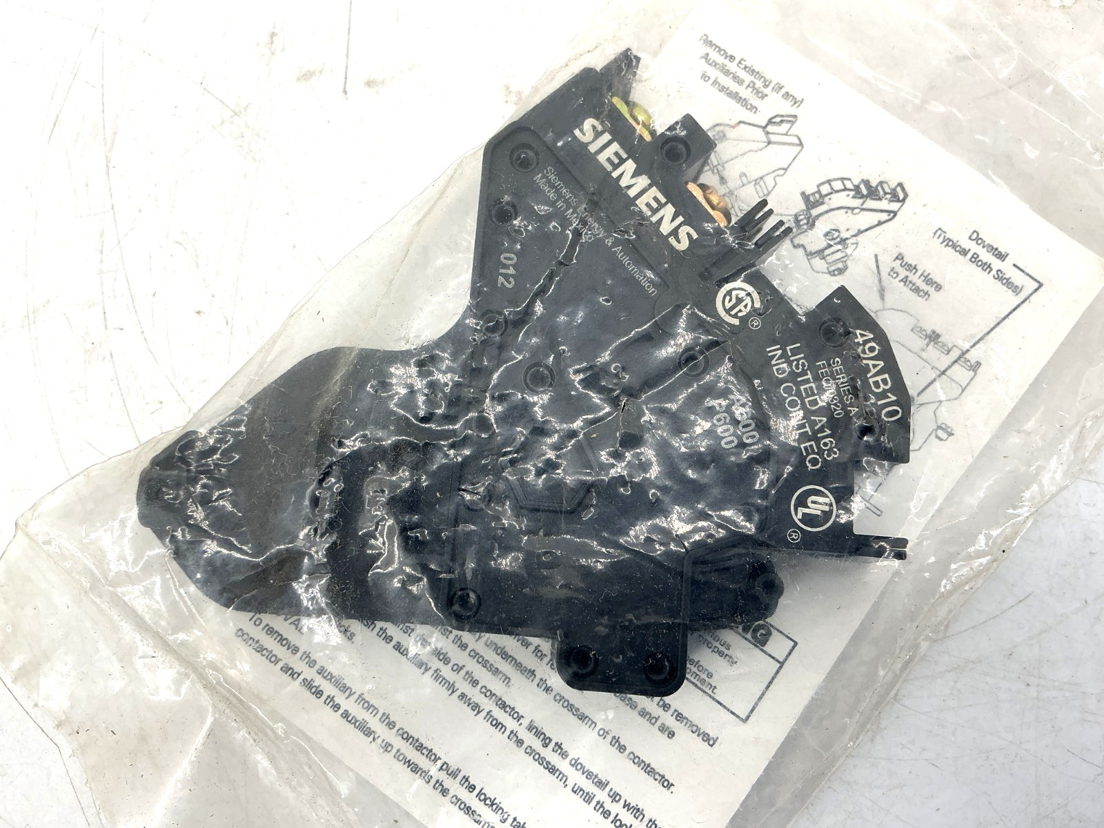 New Siemens 49AB10 Auxiliary Contact Assembly Actuator Type: 1NO Size: 00 Thru 4
