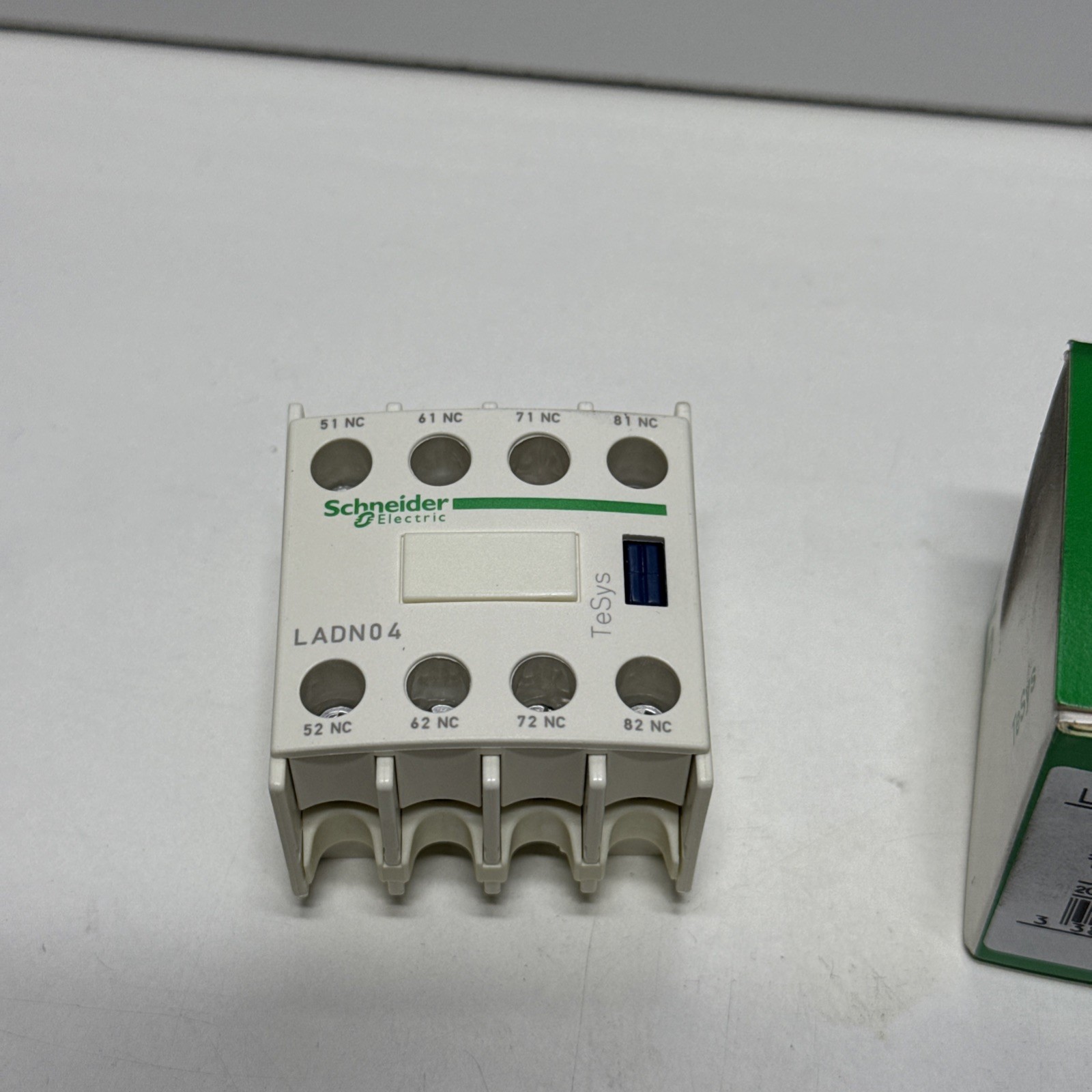 NEW Telemecanique Schneider LADN04 Auxiliary Contact Block – LA1 DN04