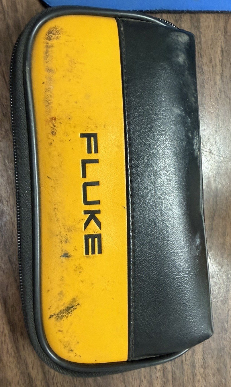 Fluke Test Lead Kit TL225 SureGrip Stray Voltage Adapter (TL224 TP220 SV225 C75)