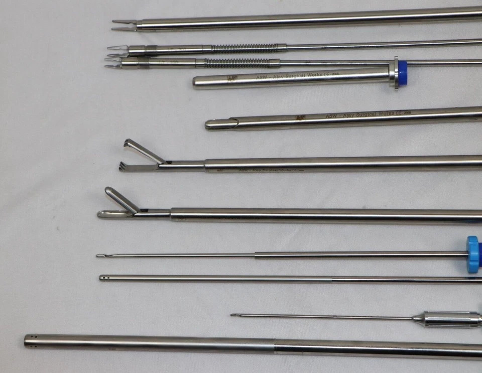 25Pcs Laparoscopic Instrument Set 5mmx330mm Reusable SS Surgical Kit CE Approved
