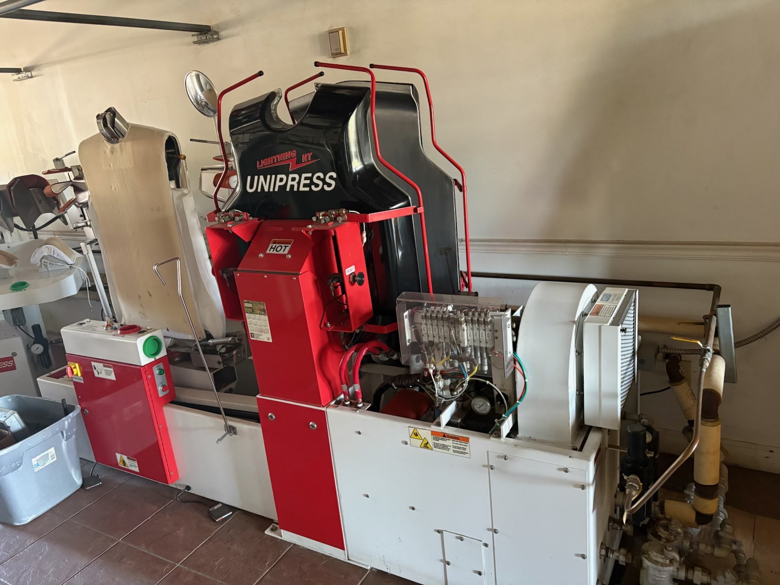 Unimpress Shirts Press Machine