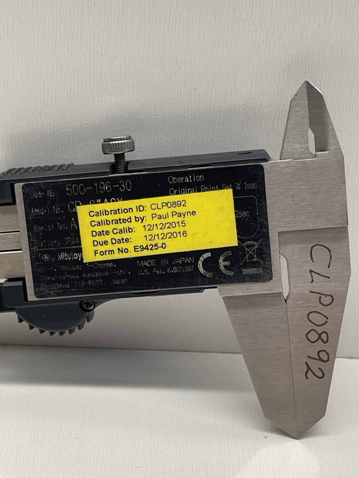 Mitutoyo 6in/150mm Digital Caliper 500-196-30 Model No. CD-6″ CS, Made in Japan