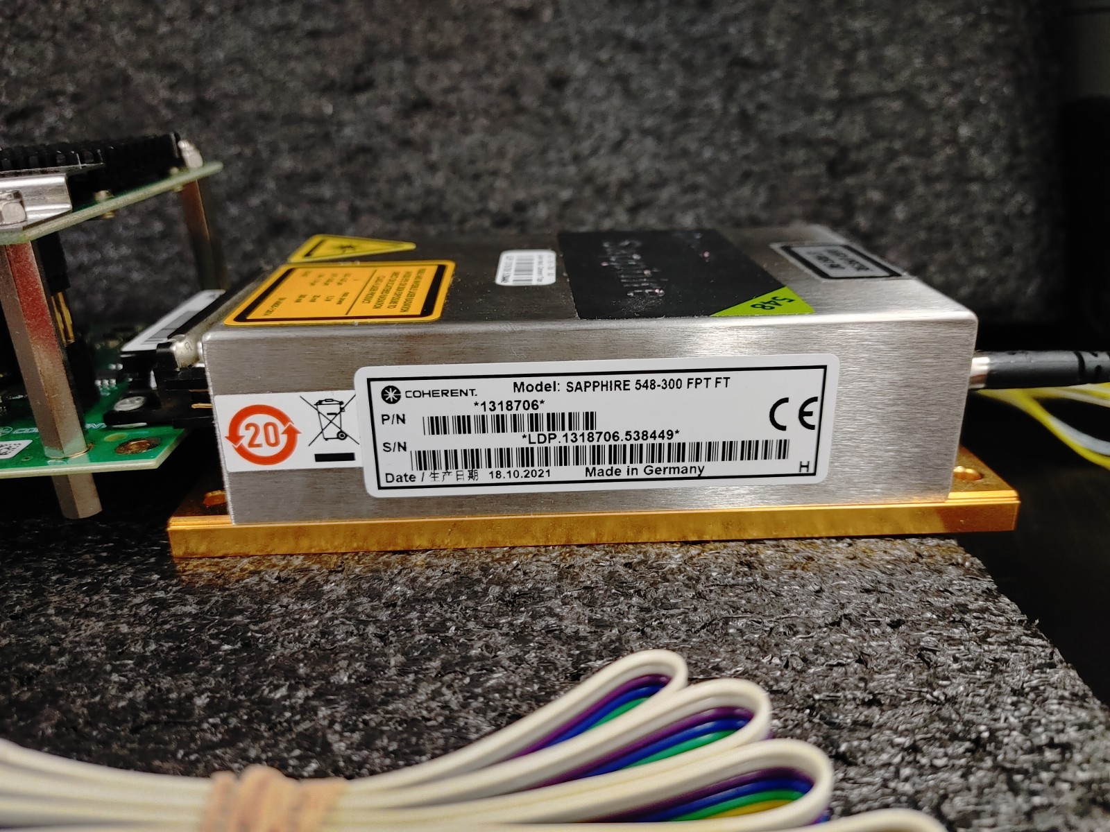 COHERENT SAPPHIRE 548-300 FPT FT Titan Laser Head w 101-343-400 Controller