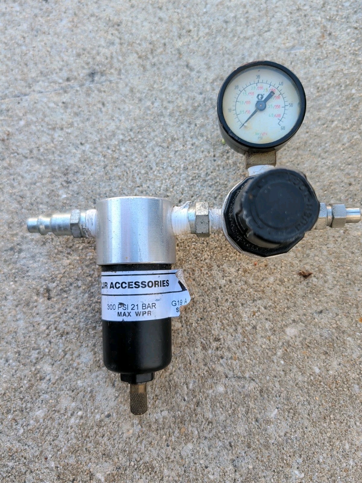 GRACO Husky 1050 Air-Operated Double Diaphragm Transfer Pump For Oil (647731)