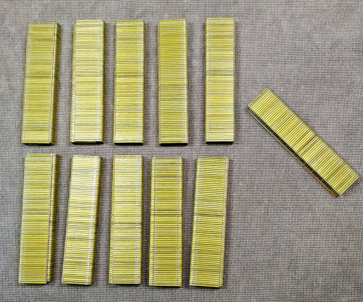 Lot Of 1470 Western Super X Galvanized Staples N13 1″ (1″ Leg x 7/16″ Crown)
