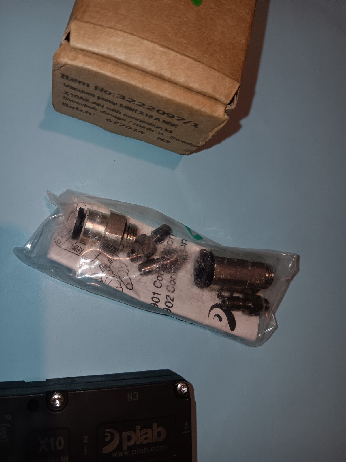 NEW GENUINE PIAB X10A6-AN MINI VACUUM PUMP WITH CONNECTION KIT