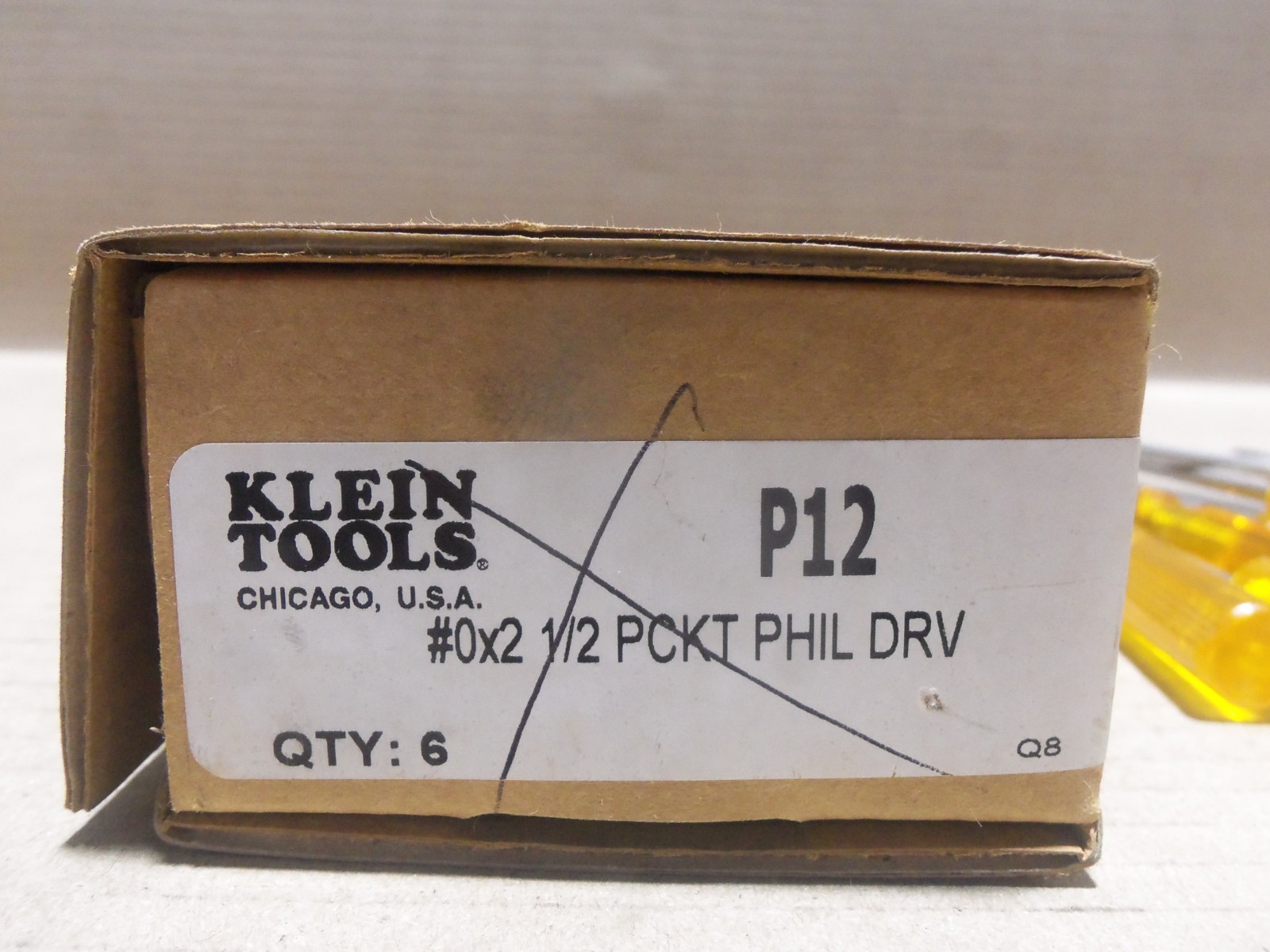 NEW BOX OF 12 KLEIN TOOLS VACO P12 #0x2 1/2″ PHILLIPS POCKET CLIP SCREWDRIVER AK