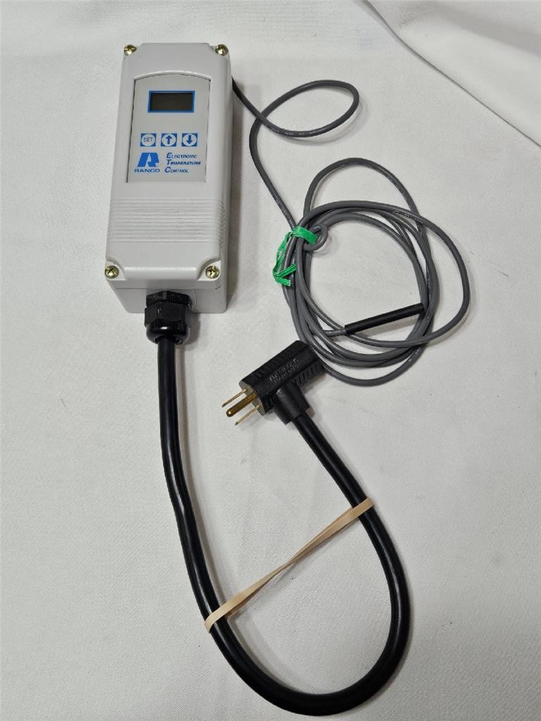 Ranco ETC-111000-000 Electronic Temperature Control Pre-Wired Piggy-Back Cord
