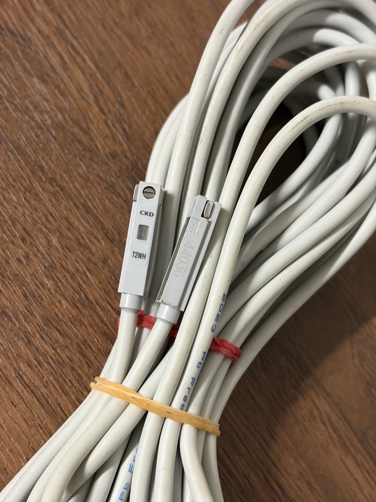 CKD LCG-Q-20-150-UP4 Linear Slide Cylinder w/ Sensor Cable