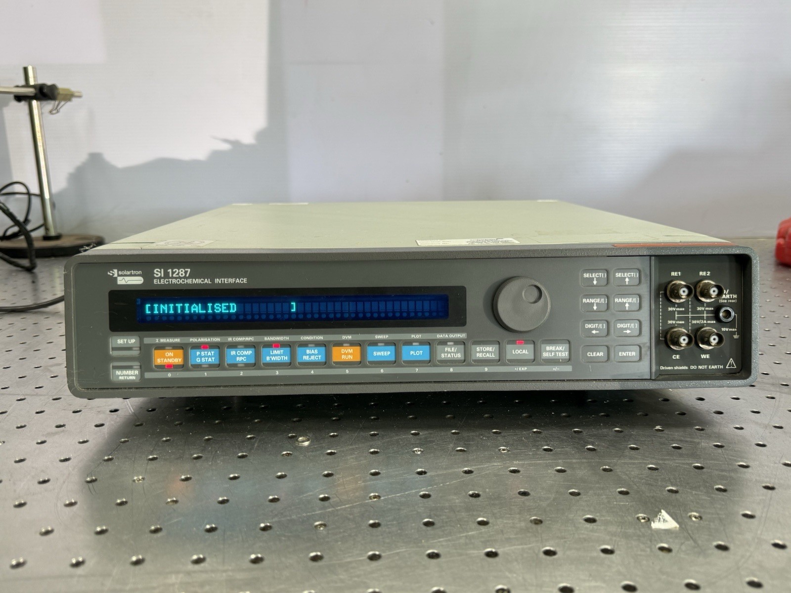 Solartron SI 1287 Electrochemical Interface Potentiostat Powers On As-Is