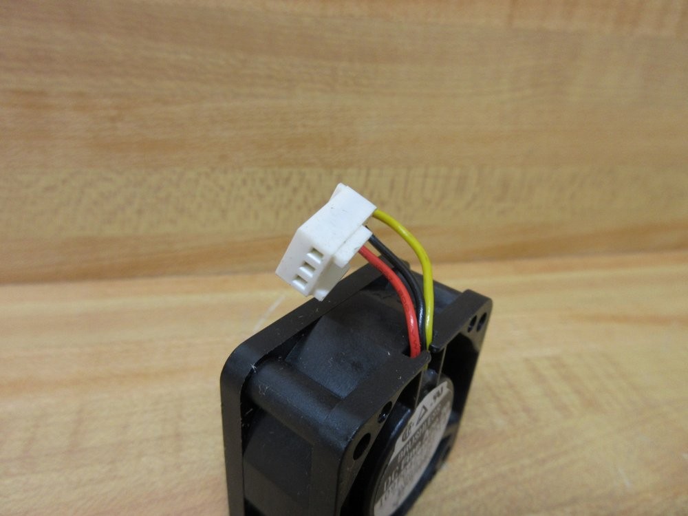 Sanyo Denki 109P0424H6D14 Fan DC Fine Ace 20