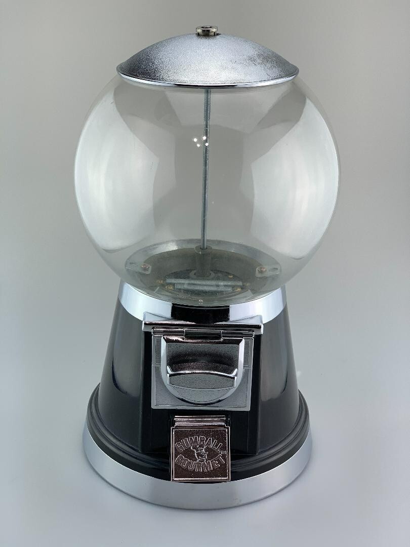 Classic Vending ‘Gumball’ Machine – Black Base – 1 Count
