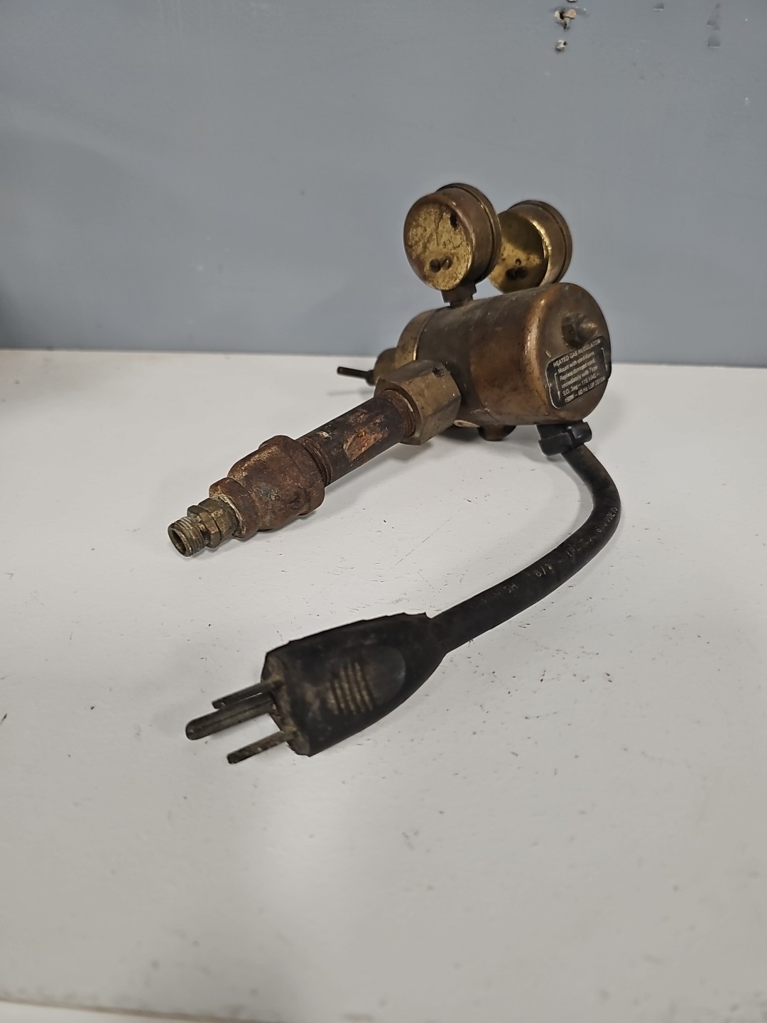 Vintage AIRCO INC. Heated Air Regulator Model 320 Untested