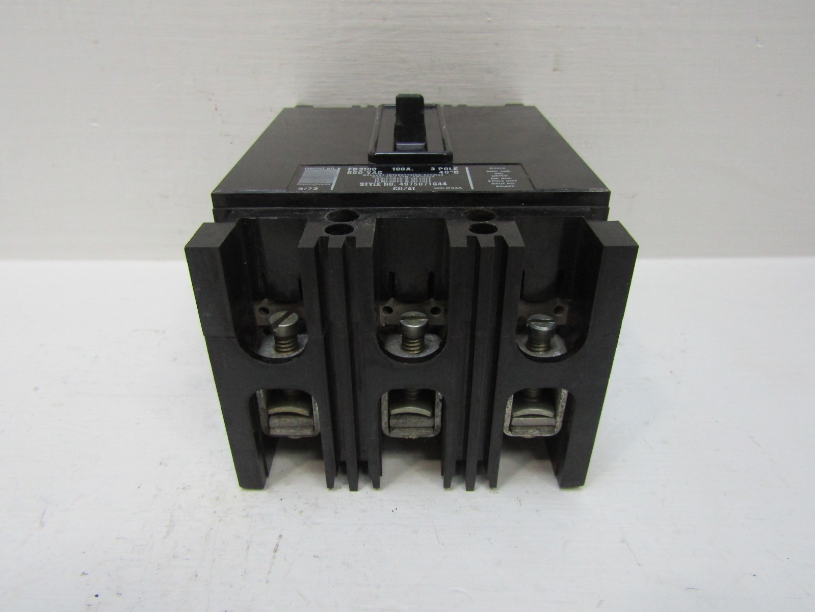 Westinghouse FB3100 100 Amp 600V 3-Pole Circuit Breaker 100A 4975D71G44