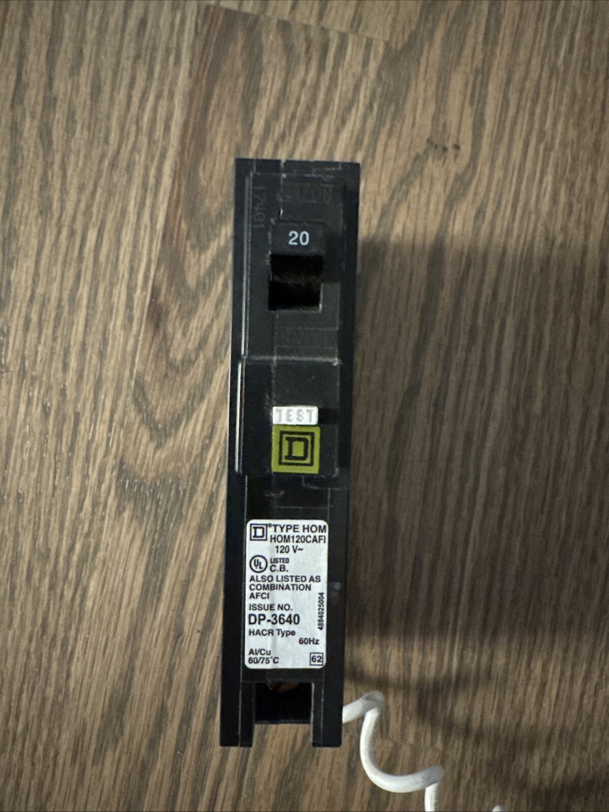 Square D Homeline 1 Pole 20A 120VAC Mini Circuit Breaker – HOM120PCAFI