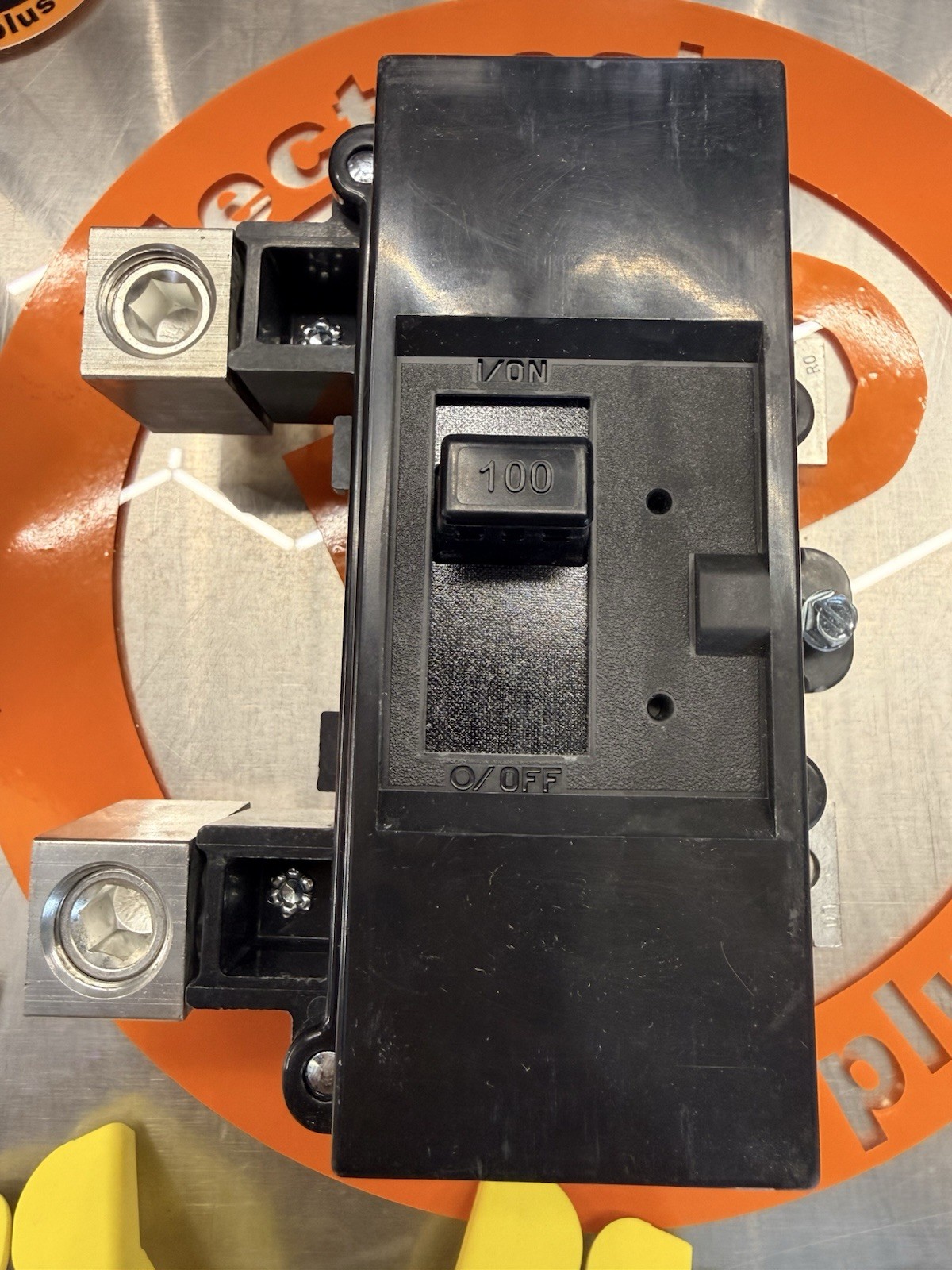 Square D QOM2100VH 2 Pole 100Amp 120/240V Main Circuit Breaker 22k AIC New