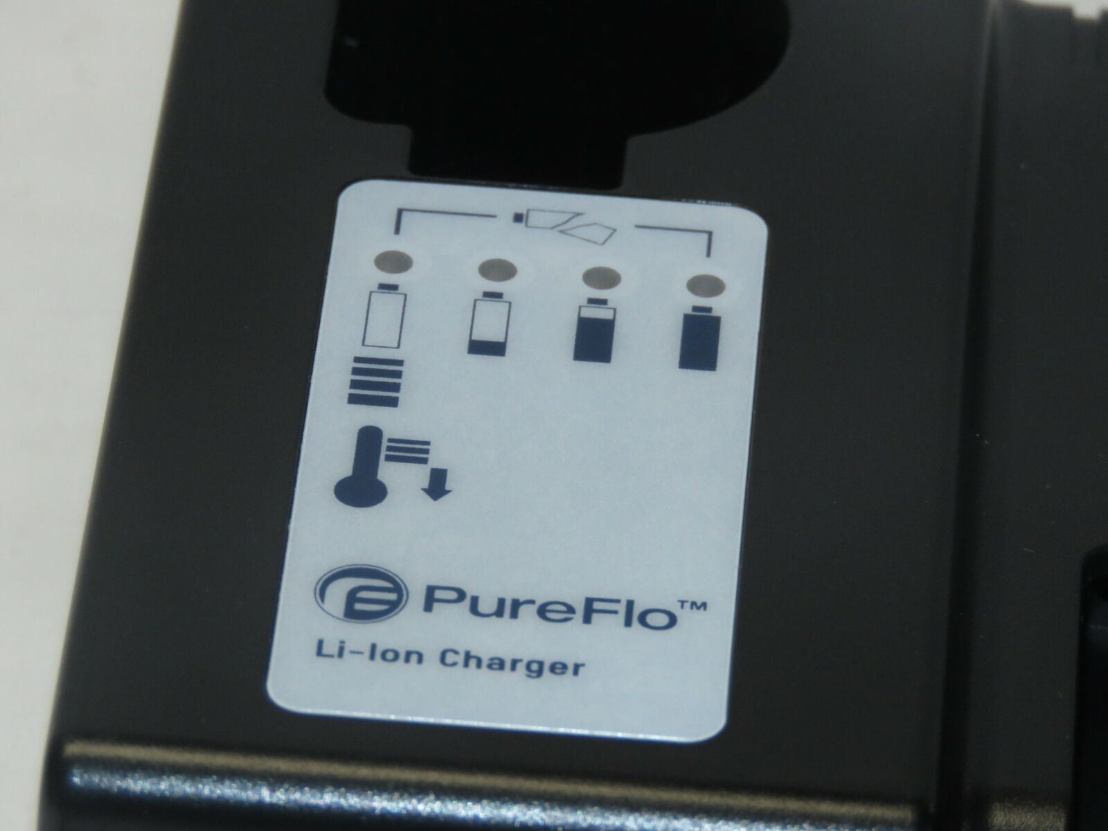 * Genuine PureFlo Lithium Ion Battery Charger Kit PAPR PF3000-03-047 LOW PRICE!