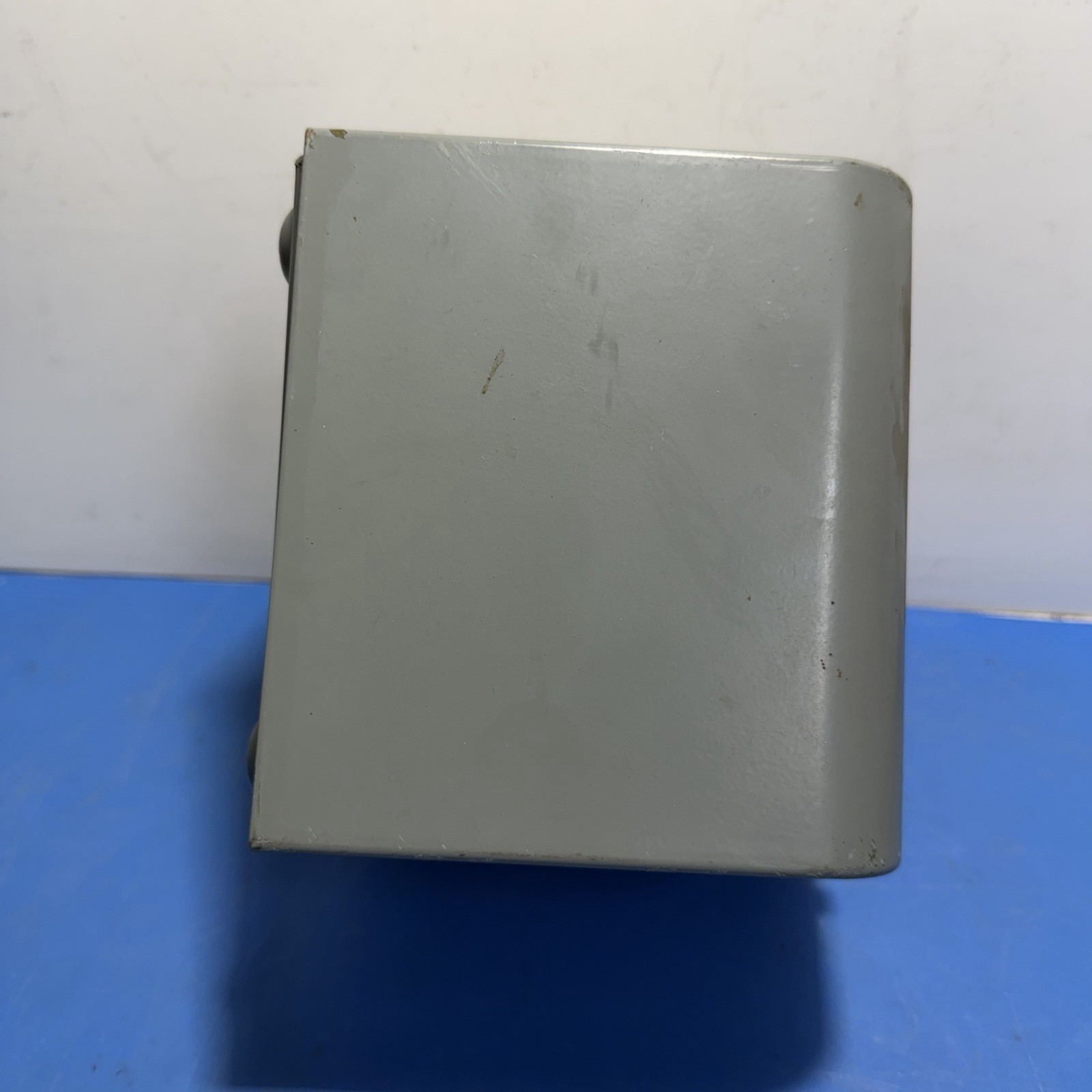 Square D NEMA 1 Electrical Control Enclosure w/ Contactor – Untested