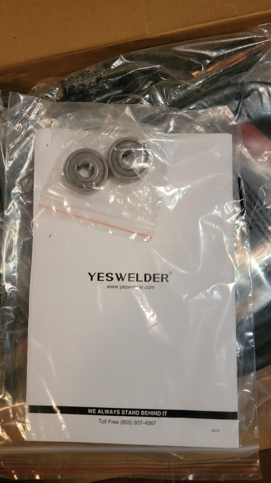 YESWELDER MIG-165DS PRO 220V MIG Welder Gas/Gasless Semi-Auto Feed