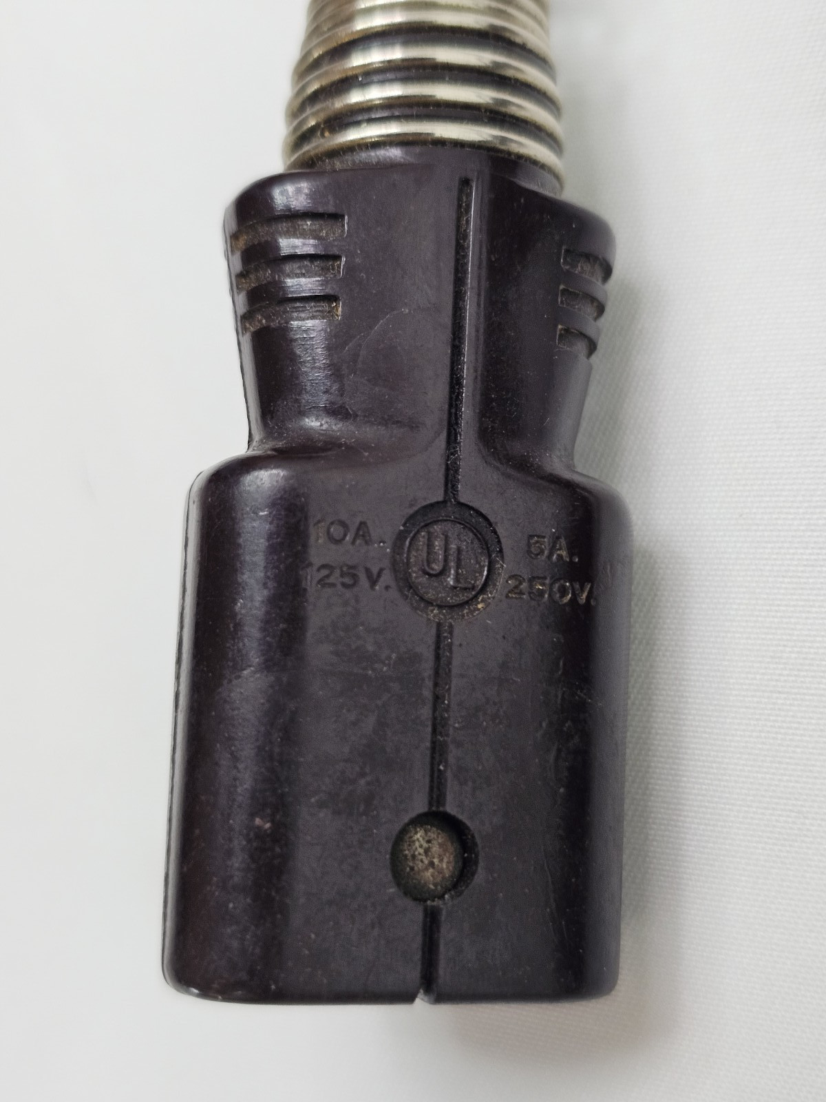 Vtg UL Underwriters Old Style 10A 250V Power Cord w Locking Screw Retaining Plug
