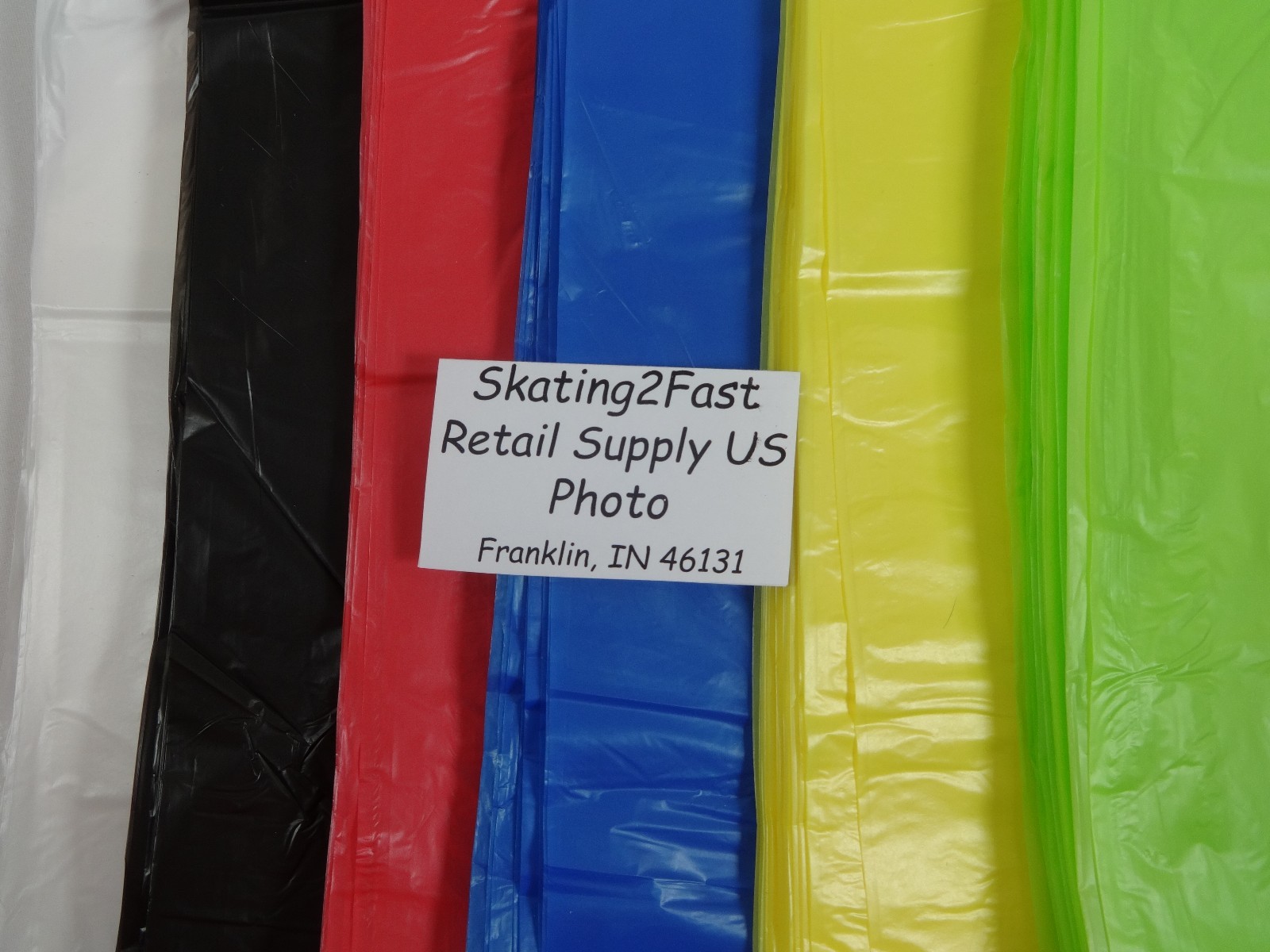 100 T-Shirt Bags w/ Handles 8″ x 5″ x 16″ Variety of Colors Plastic Retail
