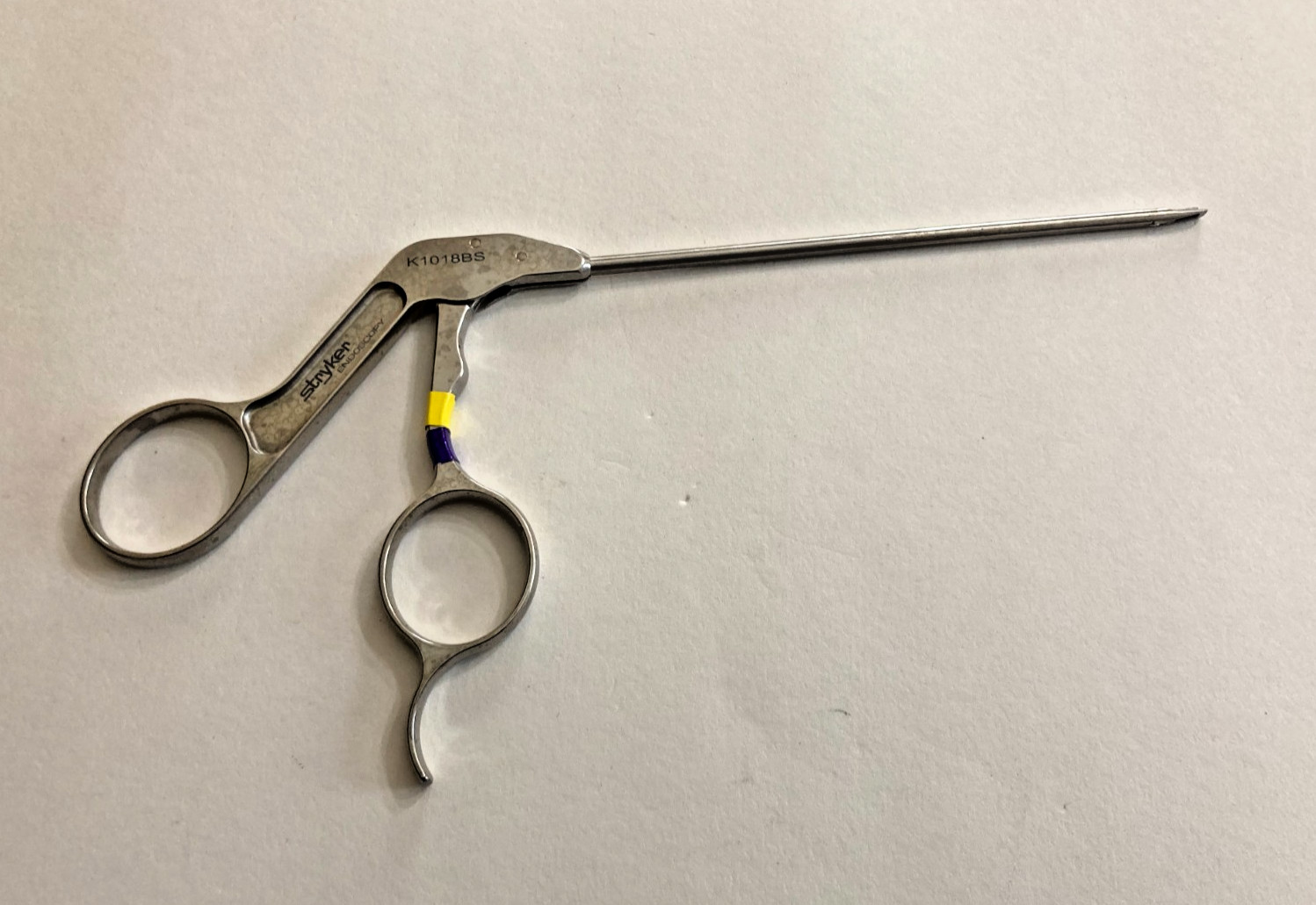 Stryker Conquest 3.4 mm 0º Straight Narrow Bite Punch Arthroscopic Instrument