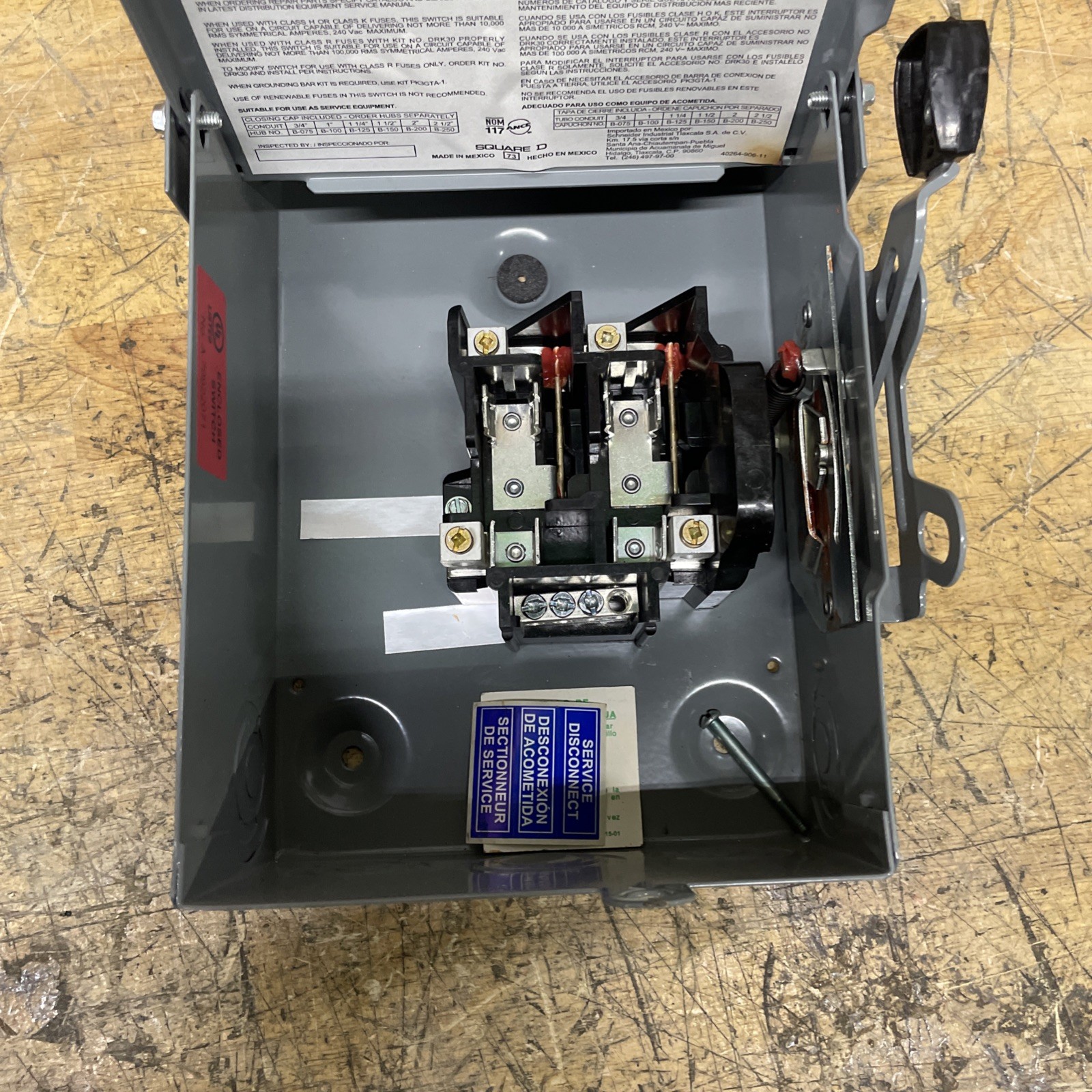 Square D D221NRB General Duty Safety Switch 240VAC 30A