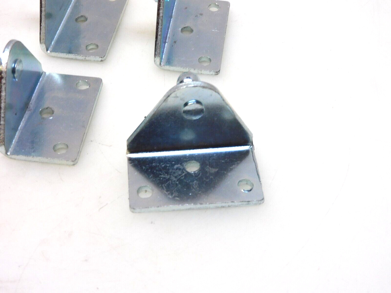 LOT OF 4 NO NAME 10MM BALL STUD SIDE MOUNTING BRACKET FOR GAS SPRING STRUTS